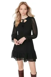 trendyol-czarna-sukienka-z-falbana-i-wiazaniem-przy-dekolcie-38-5ea-38-5-a