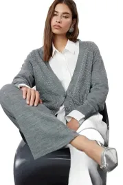 trendyol-szary-komplet-damski-z-dzetami-sweter-i-spodnie-s-5ea-s-5-a