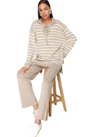 trendyol-komplet-damski-bezowy-w-paski-z-wiazaniem-na-dekolcie-m-5ea-m-5-a