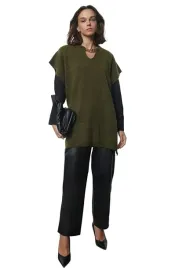 trendyol-khaki-kamizelka-damska-z-dekoltem-w-szpic-z-dzianiny-s-5ea