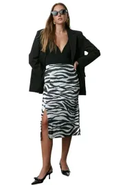 trendyol-spodnica-midi-wzor-zebra-z-rozcieciem-prosta-m-5ea-m-5-a