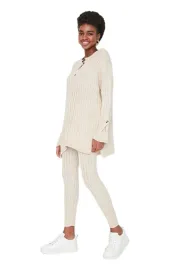 trendyol-komplet-damski-sweter-i-legginsy-bezowy-prazkowany-m-5ea-m-5-a