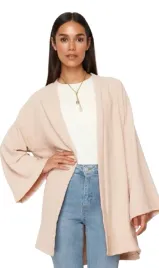trendyol-bezowe-luzne-kimono-damskie-z-szerokim-rekawem-38-5ac