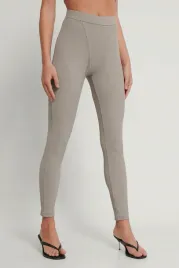 na-kd-legginsy-z-wysokim-stanem-i-prazkowanego-materialu-l-6fa