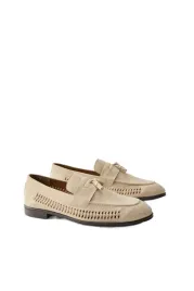 boohooman-bezowe-mokasyny-meskie-azurowe-z-kokardka-44-z3a