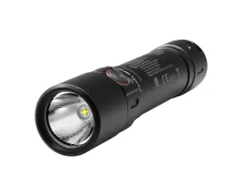 latarka-led-fenix-wf30re