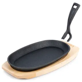patelnia-do-serwowania-zeliwna-z-deska-cast-line-24x14-cm