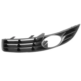 kratka-zderzaka-przedniego-lewa-z-otworem-na-halogen-vw-passat-b6-20052010