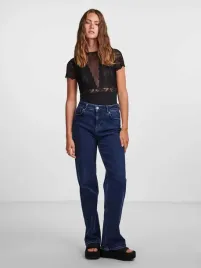 pieces-czarne-body-z-koronkowymi-wstawkami-i-polgolfem-s-6ea