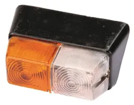 lampa-przod-prawa-pasuje-do-belarus-pf204an