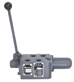 rozdzielacz-hydrauliczny-na-blotnik-pasuje-do-c-330-26900042540000
