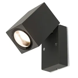 stylowa-nowoczesna-lampa-zewnetrzna-elewacyjna-do-ogrodu-i-tarasu