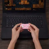 2x-pad-8bitdo-zero-2-bluetooth-gamepad-mini-controller-pink-pochodzenie-oryginal