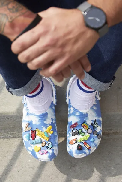 2x-przypinki-jibbitz-crocs-elevated-pokemon-kolor-wielokolorowy