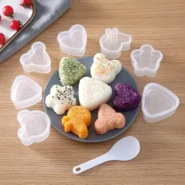 foremki-do-onigiri-zestaw-do-sushi-trojkatne-kulki-ryzowe-7-sztuk