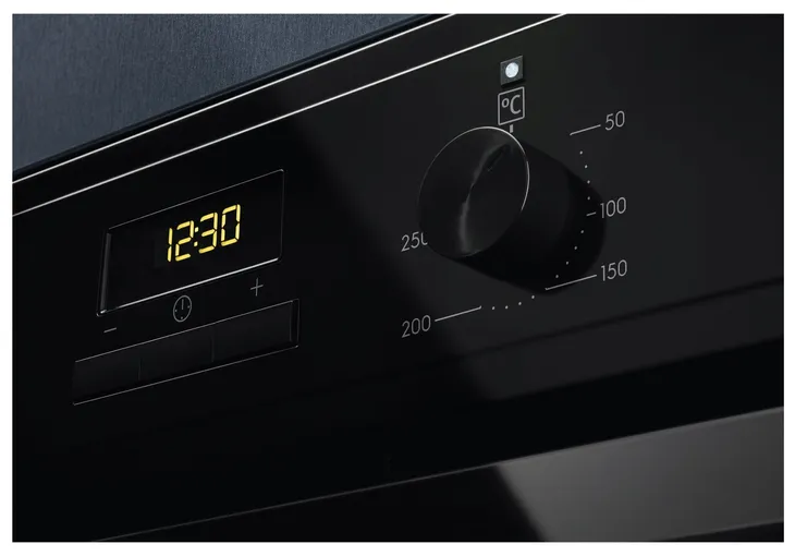 2x-piekarnik-do-zabudowy-electrolux-eod3h50bk-model-eod3h50bk