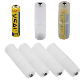 4x-adapter-baterii-aaa-na-aa-konwerter-z-metalowymi-stykami
