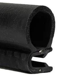 uszczelka-t-8-uniwersalna-krawedziowa-zbrojona-3-6-mm-t8-czarna-0-5-mb
