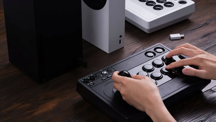 2x-pad-8bitdo-arcade-stick-xbox-pc-white-stan-nowy-model-8bitdo-arcade-stick-for-xbox-white