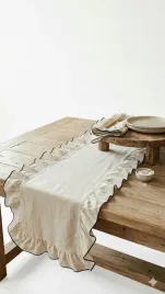 bieznik-bezowy-dlugi-na-stol-z-czarnymi-lamowkami-124x44cm-opd