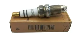 101000068aa-swieca-zaplonowa-1-4-1-6-benzyna-oe-vw-golf-jetta-passat-audi