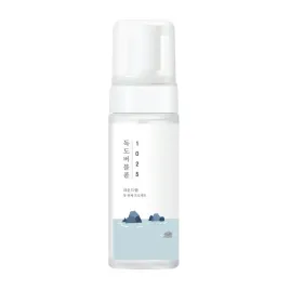 pianka-do-mycia-twarzy-round-lab-1025-dokdo-z-woda-morska-150-ml