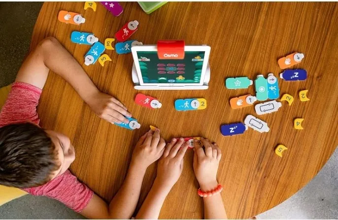 zestaw-startowy-do-kodowania-osmo-coding-starter-kit-wiek-dziecka-5-lat