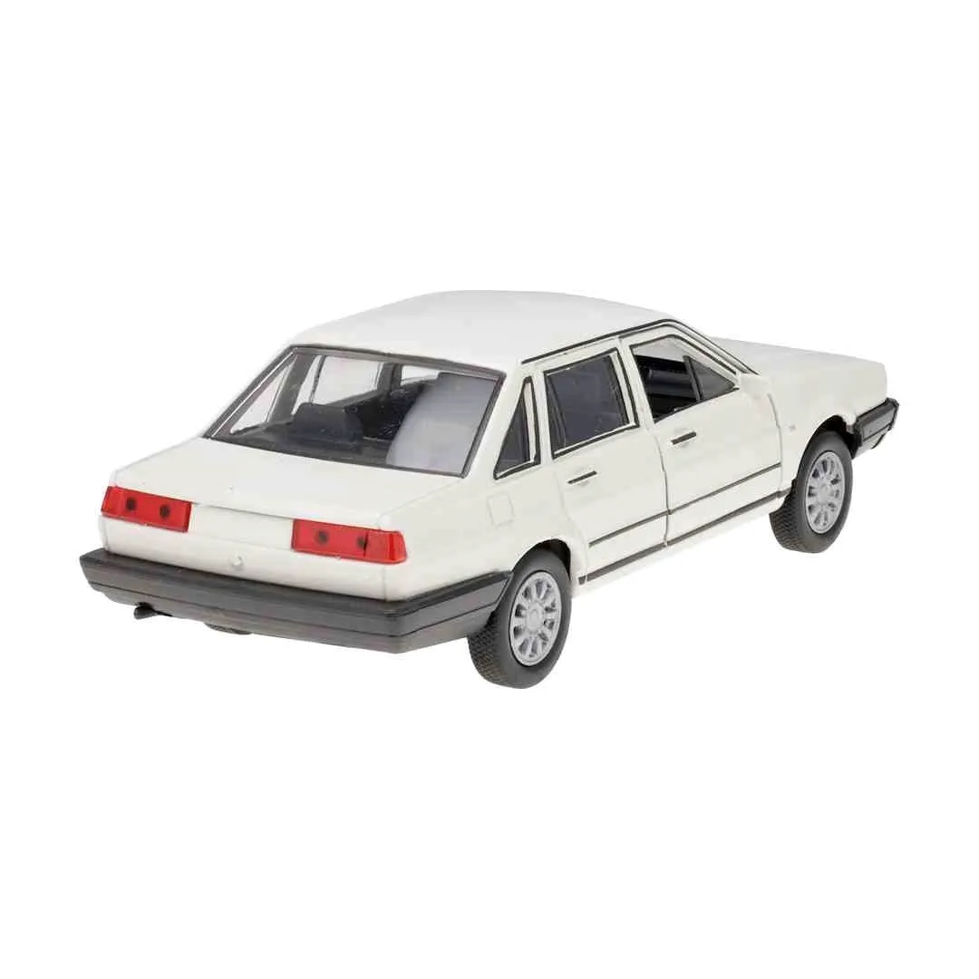 model-1-34-vw-santana-bialy-stan-nowy