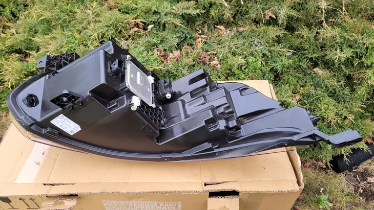 reflektor-renault-trafic-14greater-led-le-numer-katalogowy-czesci-lewa-lampa-lewy-reflektor-renault-trafic-iv-2021-lampa-lewa-przod-renault-trafic-iii-lift-drugi-lift-po-liftingu-po-lifcie-260601790r-1ex01472101