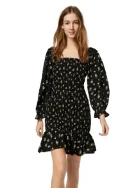 vero-moda-czarna-sukienka-mini-w-kwiaty-z-bufiastymi-rekawami-m-xqi