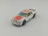 yatming-ford-thunderbird-resorak