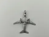 schuco-lufthansa-boeing-757-1-600-marka-schuco