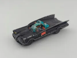 husky-batmobile-resorak