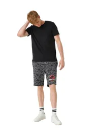 koton-spodenki-meskie-sportowe-z-nadrukiem-i-naszywka-m-5da