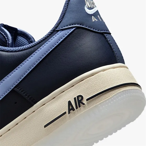air-force-1-07-marka-nike-kod-producenta-im6600451