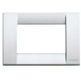 vimar-16733-21-idea-klasyczna-ramka-3-modulowa-srebrna