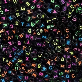 swiecace-kolorowe-kwadratowe-koraliki-z-literkami-1000-sztuk-litery-1000