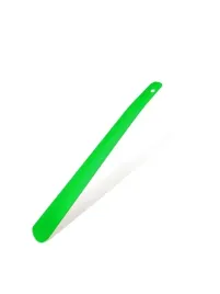 klasyczna-metalowa-lyzka-do-butow-sredniej-dlugosci-40cm-zielona