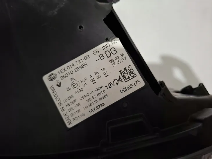 reflektor-renault-trafic-14greater-led-pr-jakosc-czesci-zgodnie-z-gvo-o-oryginal-z-logo-producenta-samochodu-oe
