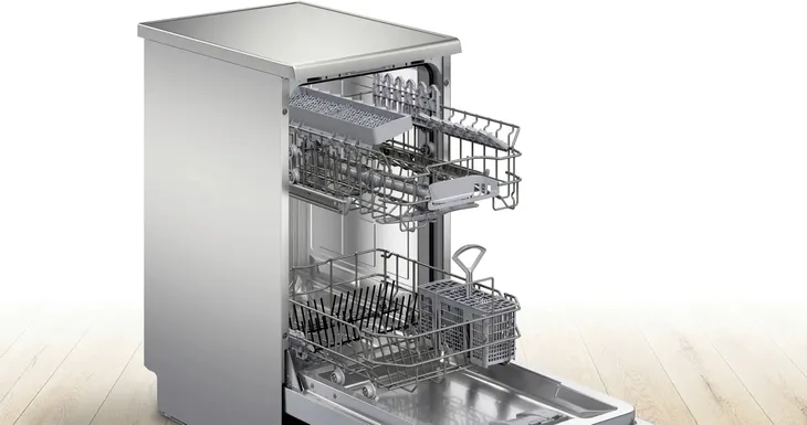 bosch-zmywarka-sps2hki42e-funkcje-czyszczenie-zmywarki