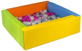 suchy-basen-kwadratowy-z-ekoskory-200-pilek-dla-dzieci