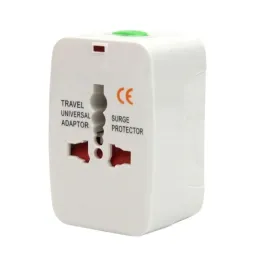 uniwersalny-adapter-podrozny-przejsciowka-gniazd-usa-uk-eu-swiat-z-etui