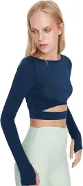 trendyol-granatowa-dopasowana-bluzka-z-dlugim-rekawem-i-wycieciem-40-6-a