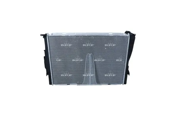 chlodnica-bmw-1-e81-3-e90-07-waga-z-opakowaniem-11-kg
