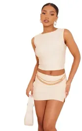 prettylittlething-top-bezowy-gladki-krotki-36-ekp