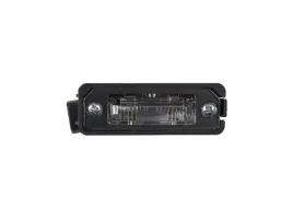 lampka-tablicy-rejestracyjnej-vw-golf-passat-eos