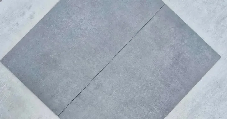 gres-concrete-grapfite-600x300x8-szerokosc-produktu-60-cm