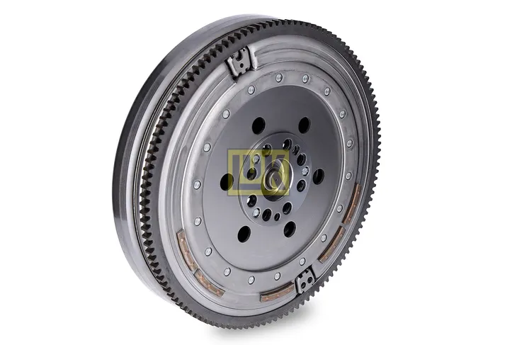 kolo-dwumasowe-bmw-e81-e87-e90-e60-e83-e84-05-typ-silnika-benzyna-diesel