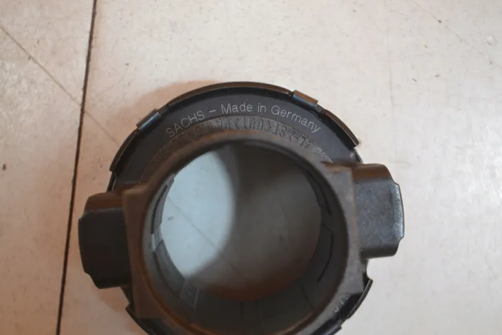 lozysko-oporowe-bmw-e30-e36-e46-e34-e39-e38-15-25-82-stan-nowy-typ-silnika-benzyna-diesel