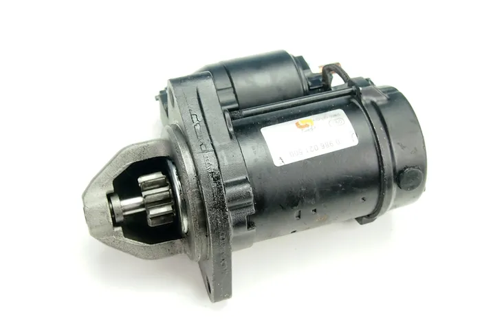rozrusznik-bmw-3-jakosc-czesci-zgodnie-z-gvo-q-oryginal-z-logo-producenta-czesci-oem-oes